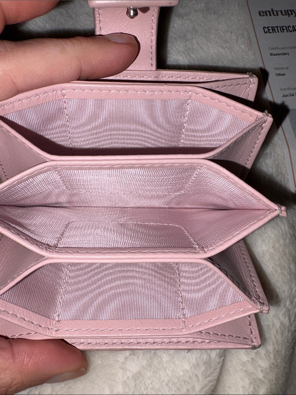 Dior jasmine cannage card holder in rose patent. With COA - Picture 5 of 6